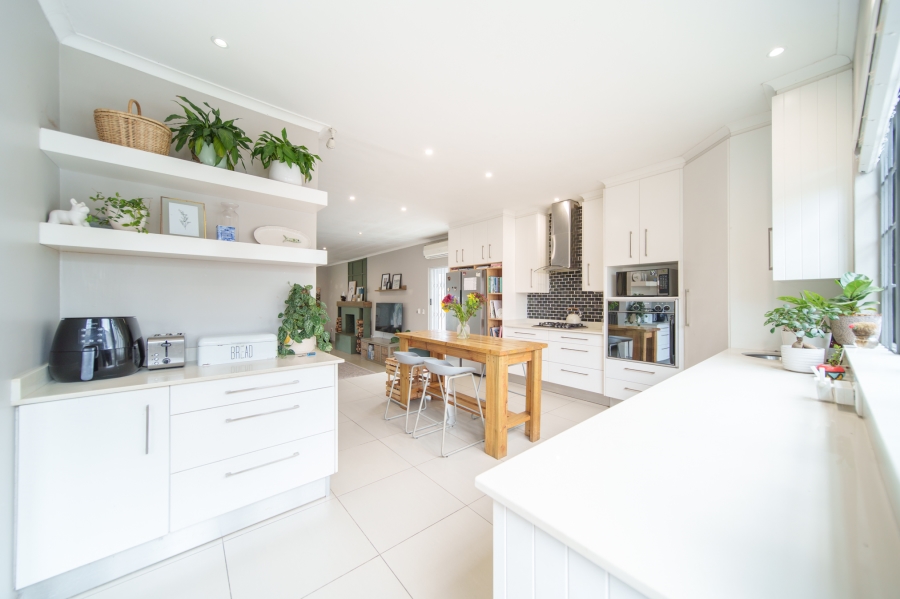 3 Bedroom Property for Sale in Beacon Bay Eastern Cape